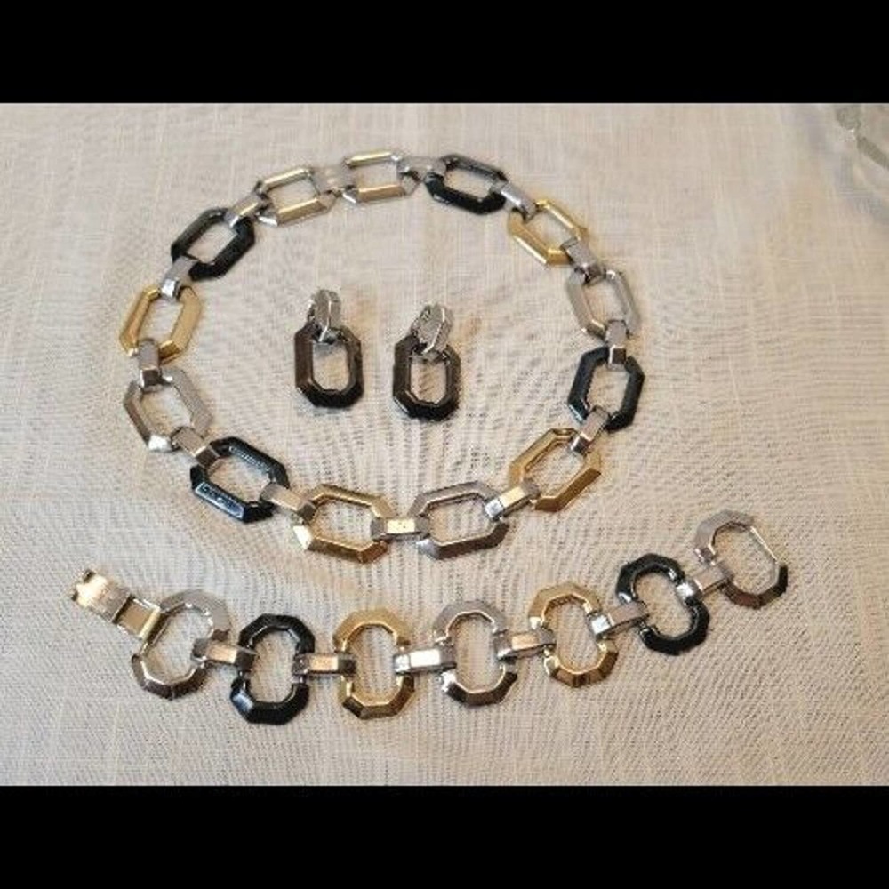 Retro Necklace Set Chunky Brutalist Chain Choker Bracelet Earring Tri Tone